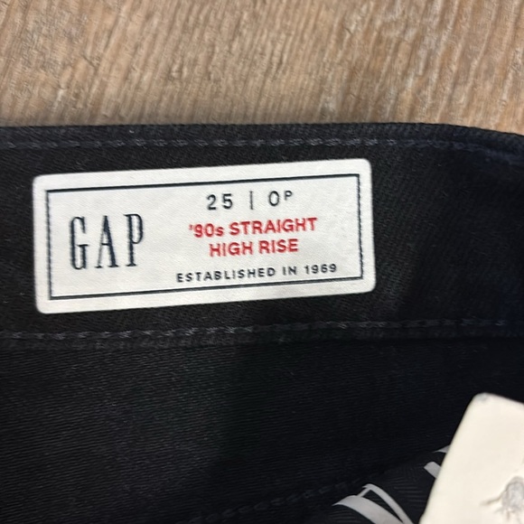 Gap high rise 90’s  studded jeans - Picture 3 of 5